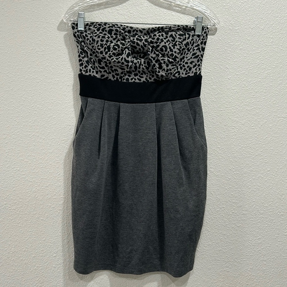 Papaya Strapless Leopard Print Color Block Mini Dress with Bow SZ Medium